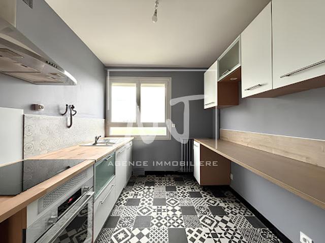 Vente Appartement 5 pièces 86 m2 Angers