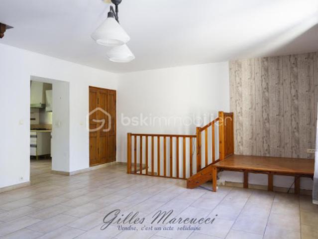 Vente Appartement 5 pièces 88.47 m2 Mormoiron