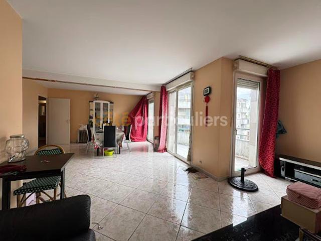 Vente Appartement 5 pièces 89.79 m2 Bondy