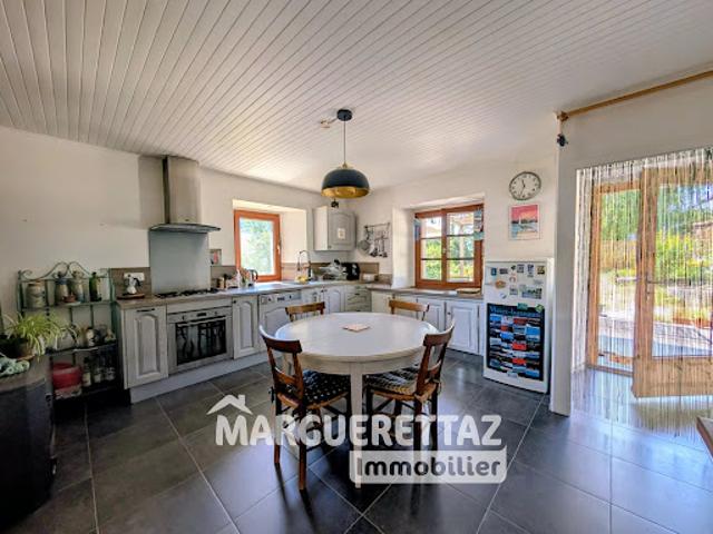 Vente Appartement 5 pièces 89.95 m2 Viuz en Sallaz