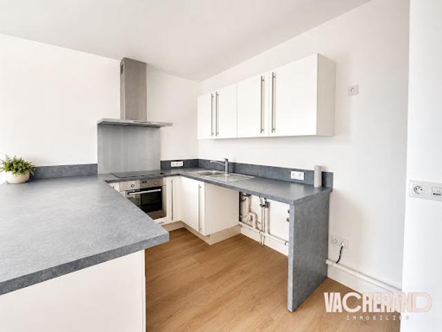 Vente Appartement 5 pièces 93.7 m2 Lille