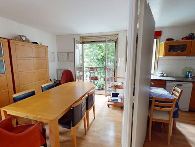 Vente Appartement 5 pièces 93.8 m2 Paris 10ème