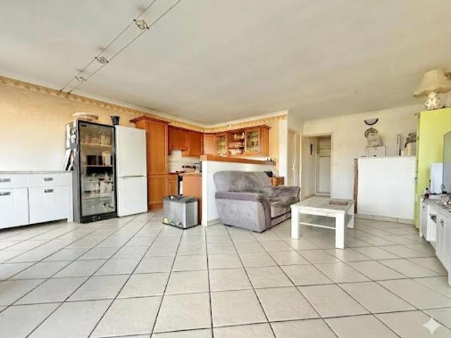 Vente Appartement 5 pièces 93 m2 Chilly Mazarin