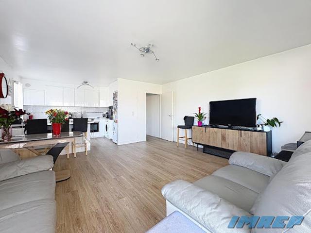 Vente Appartement 5 pièces 90.08 m2 Marseille 9ème