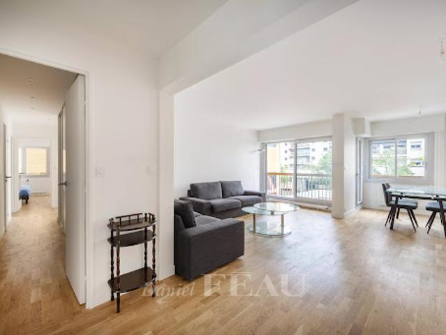 Vente Appartement 5 pièces 90.11 m2 Paris 11ème