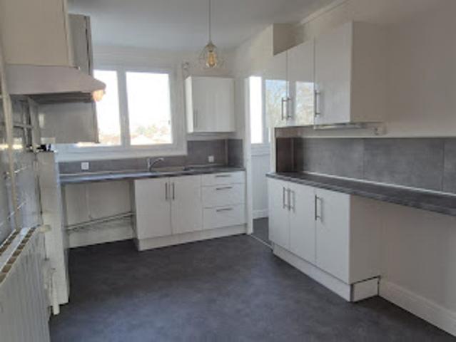 Vente Appartement 5 pièces 90 m2 Lons le Saunier