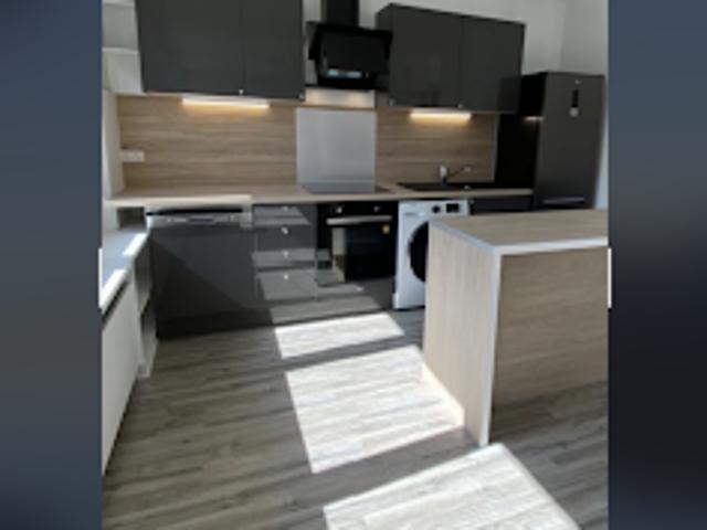 Vente Appartement 5 pièces 90 m2 Puteaux