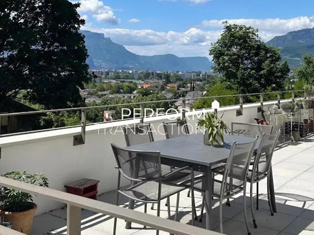 Vente Appartement 5 pièces 91.7 m2 Poisat