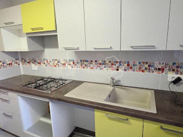 Vente Appartement 5 pièces 91.07 m2 Bagnols sur ceze