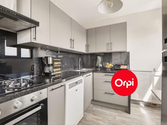 Vente Appartement 5 pièces 91 m2 Saint Priest