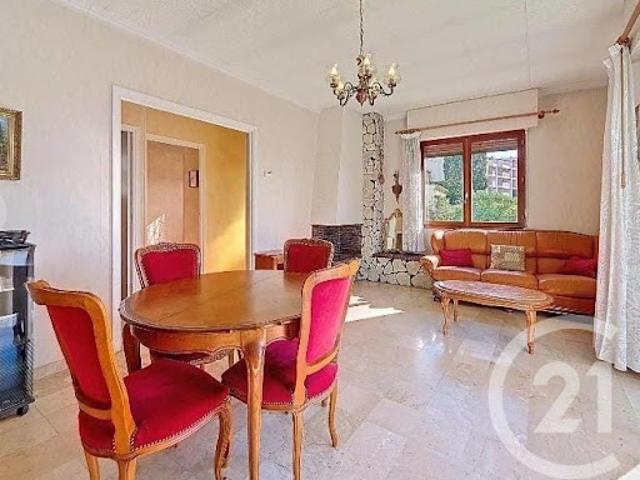 Vente Appartement 5 pièces 92.2 m2 Cannes la bocca