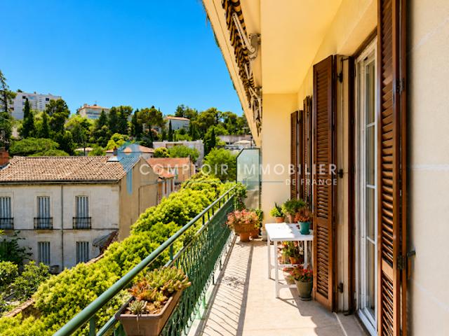 Vente Appartement 5 pièces 92 m2 Nimes