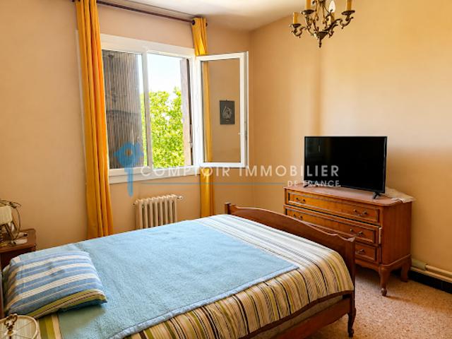 Vente Appartement 5 pièces 92 m2 Nimes