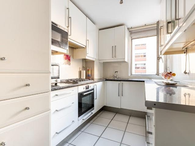 Vente Appartement 5 pièces 92 m2 Paris 19ème