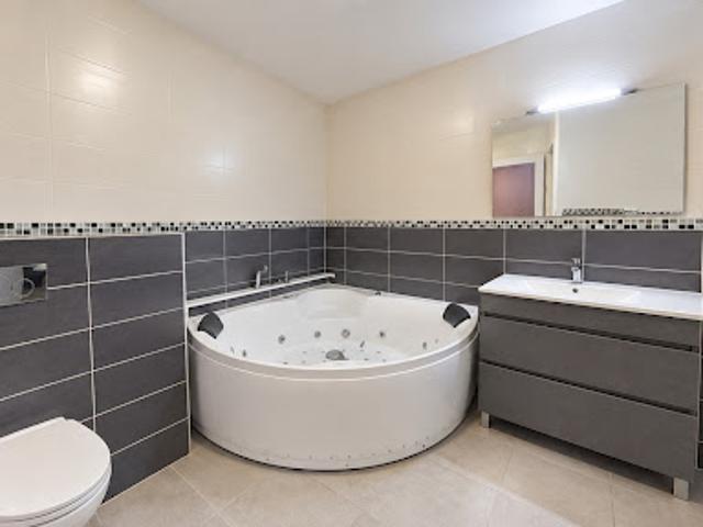 Vente Appartement 5 pièces 92 m2 Sermange