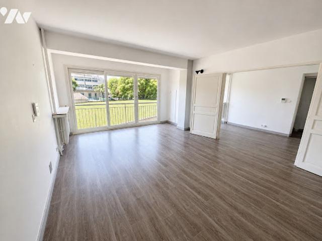 Vente Appartement 5 pièces 97 m2 Bourg en Bresse