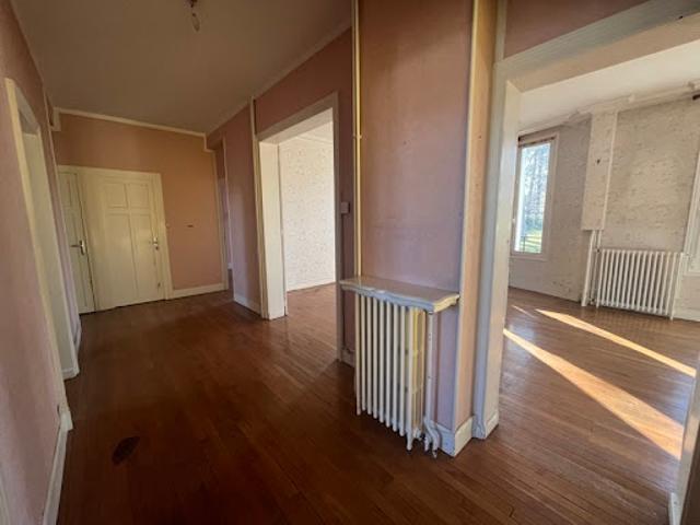 Vente Appartement 5 pièces 97 m2 Montluçon