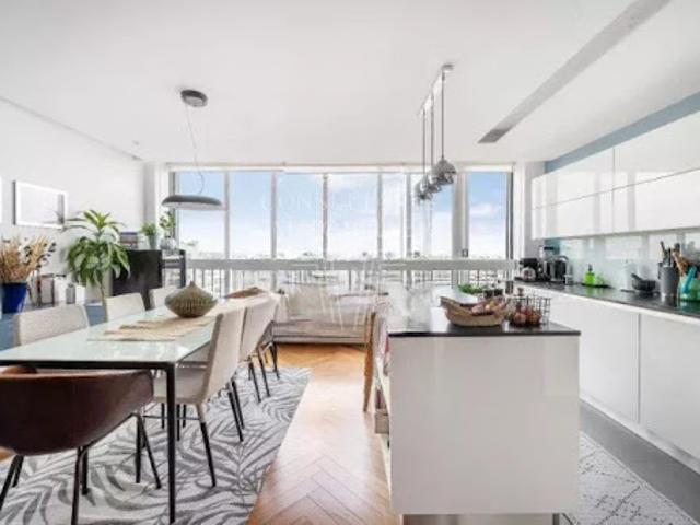 Vente Appartement 5 pièces 97 m2 Paris 15ème
