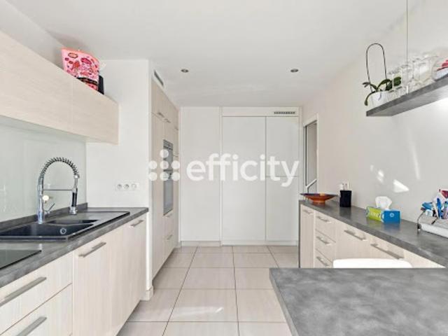 Vente Appartement 5 pièces 97 m2 Saint Priest