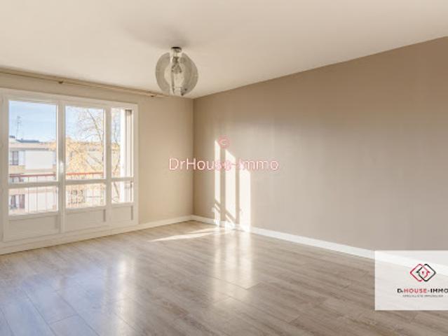 Vente Appartement 5 pièces 94.9 m2 Nogent sur Marne
