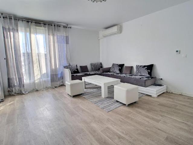 Vente Appartement 5 pièces 94 m2 Corbeil Essonnes