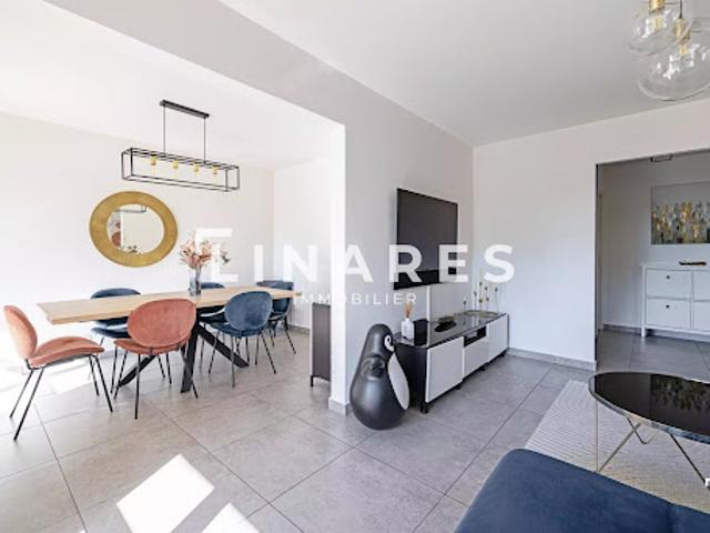 Vente Appartement 5 pièces 94 m2 Marseille 12ème