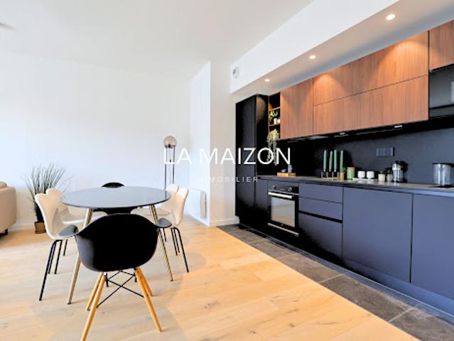 Vente Appartement 5 pièces 95.17 m2 Lille