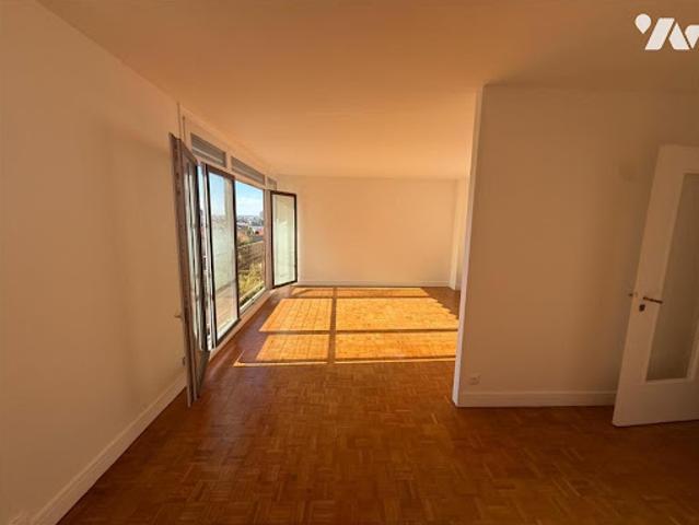 Vente Appartement 5 pièces 95.15 m2 Chatillon