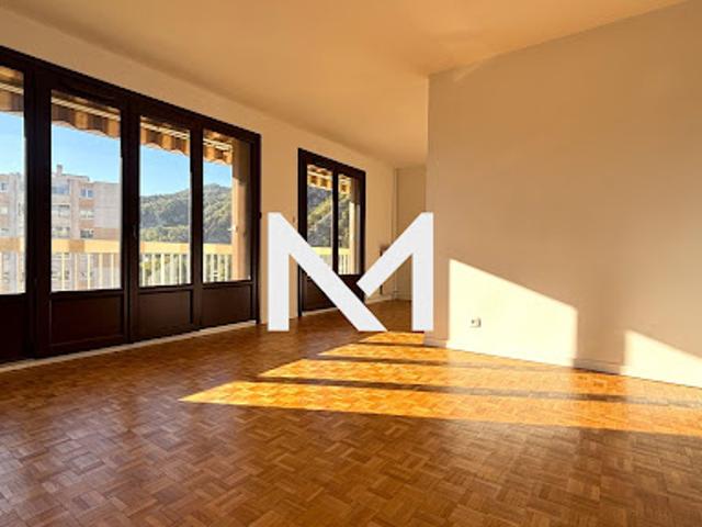 Vente Appartement 5 pièces 96.68 m2 Sassenage