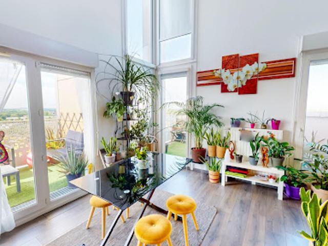 Vente Appartement 5 pièces 96 m2 Evry