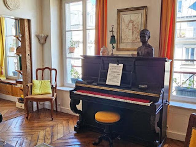 Vente Appartement 5 pièces 96 m2 Paris 10ème