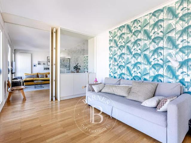 Vente Appartement 5 pièces 98.99 m2 Paris 15ème