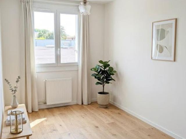 Vente Appartement 5 pièces 98 m2 Tassin la Demi Lune