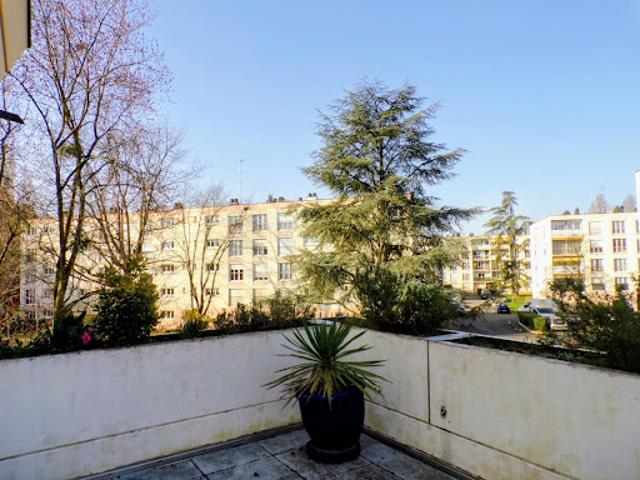 Vente Appartement 5 pièces 99 m2 Yerres