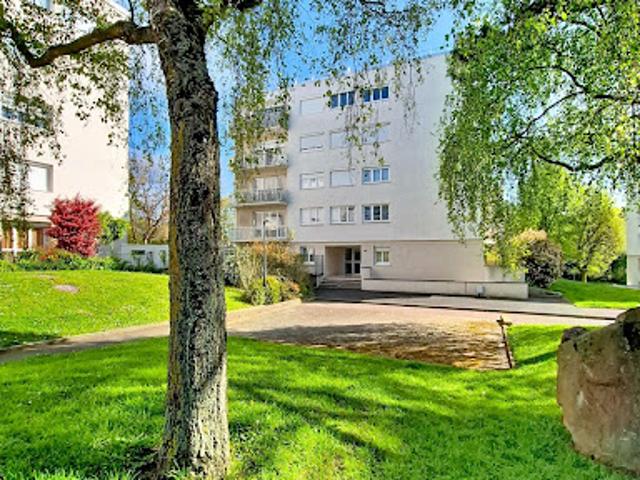 Vente Appartement 5 pièces 99 m2 Herouville saint clair