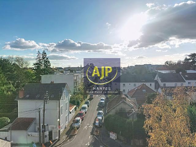 Vente Appartement 5 pièces 99 m2 Nantes