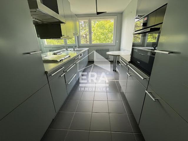 Vente Appartement 5 pièces 100 m2 Ecully