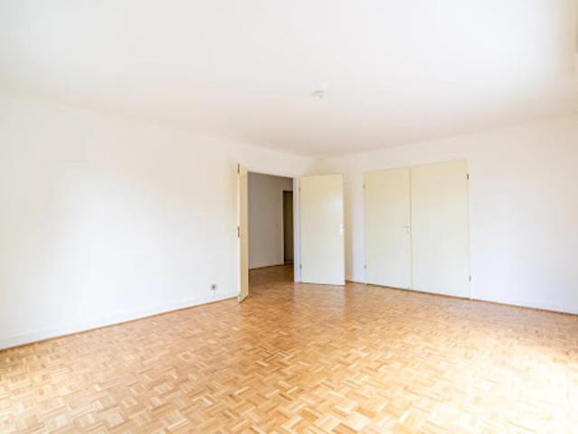 Vente Appartement 4 pièces 100 m2 La Garenne Colombes