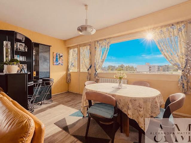 Vente Appartement 5 pièces 101 m2 Bordeaux