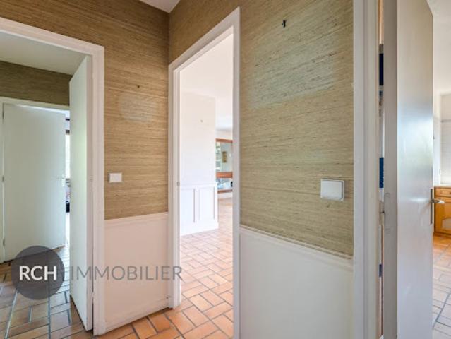 Vente Appartement 5 pièces 102.35 m2 Le Chesnay Rocquencourt