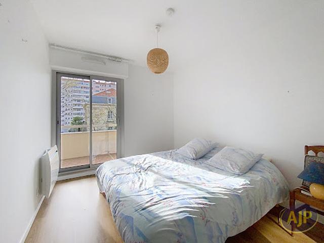Vente Appartement 5 pièces 102 m2 Bordeaux