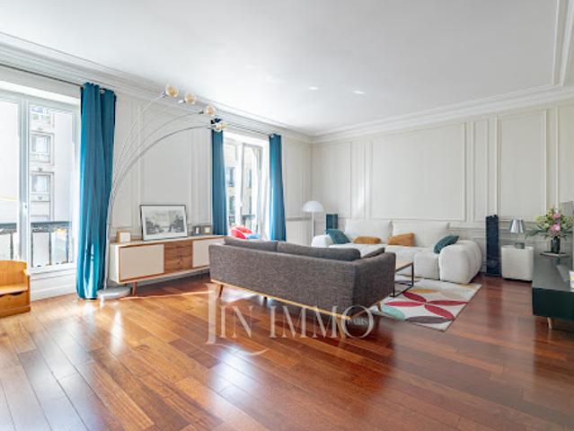 Vente Appartement 5 pièces 102 m2 Paris 10ème