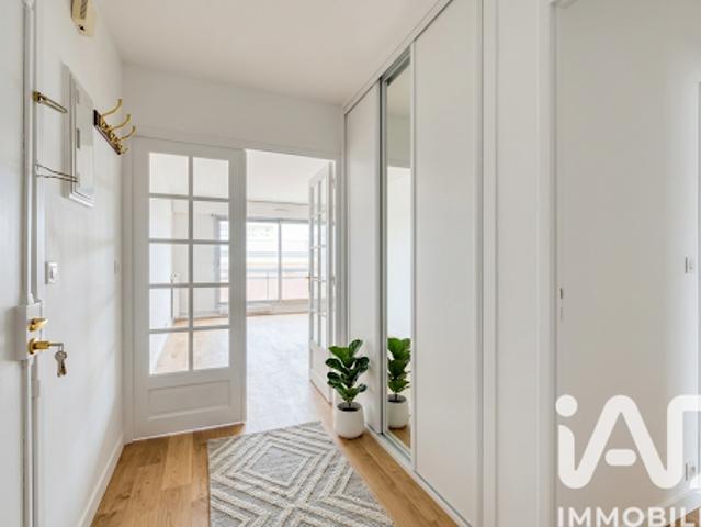 Vente Appartement 5 pièces 103 m2 Paris 19ème