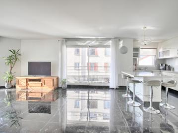 Vente Appartement 5 pièces 104.54 m2 Les Lilas