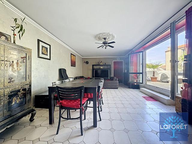 Vente Appartement 5 pièces 104.76 m2 Neuilly sur Marne