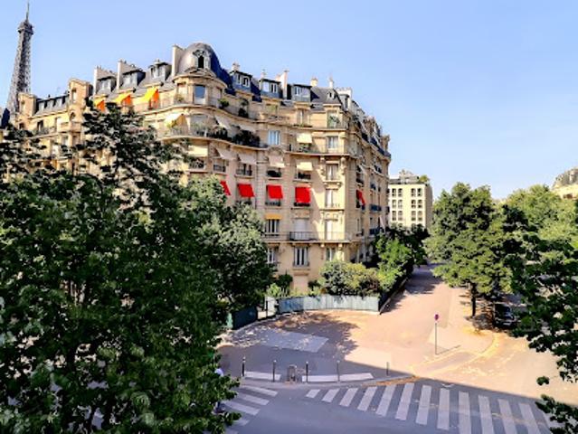 Vente Appartement 5 pièces 105.91 m2 Paris 15ème