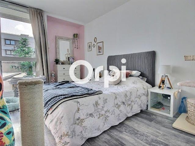 Vente Appartement 5 pièces 105 m2 Elancourt