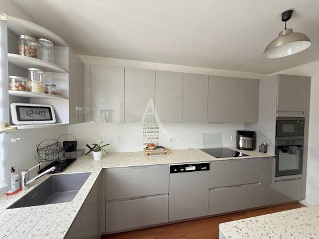 Vente Appartement 5 pièces 105 m2 Ozoir la ferriere