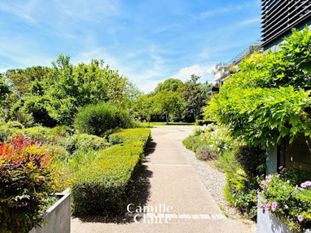 Vente Appartement 5 pièces 106 m2 Aix en Provence
