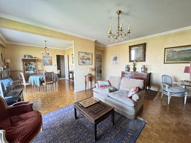 Vente Appartement 5 pièces 106 m2 La Varenne Saint Hilaire